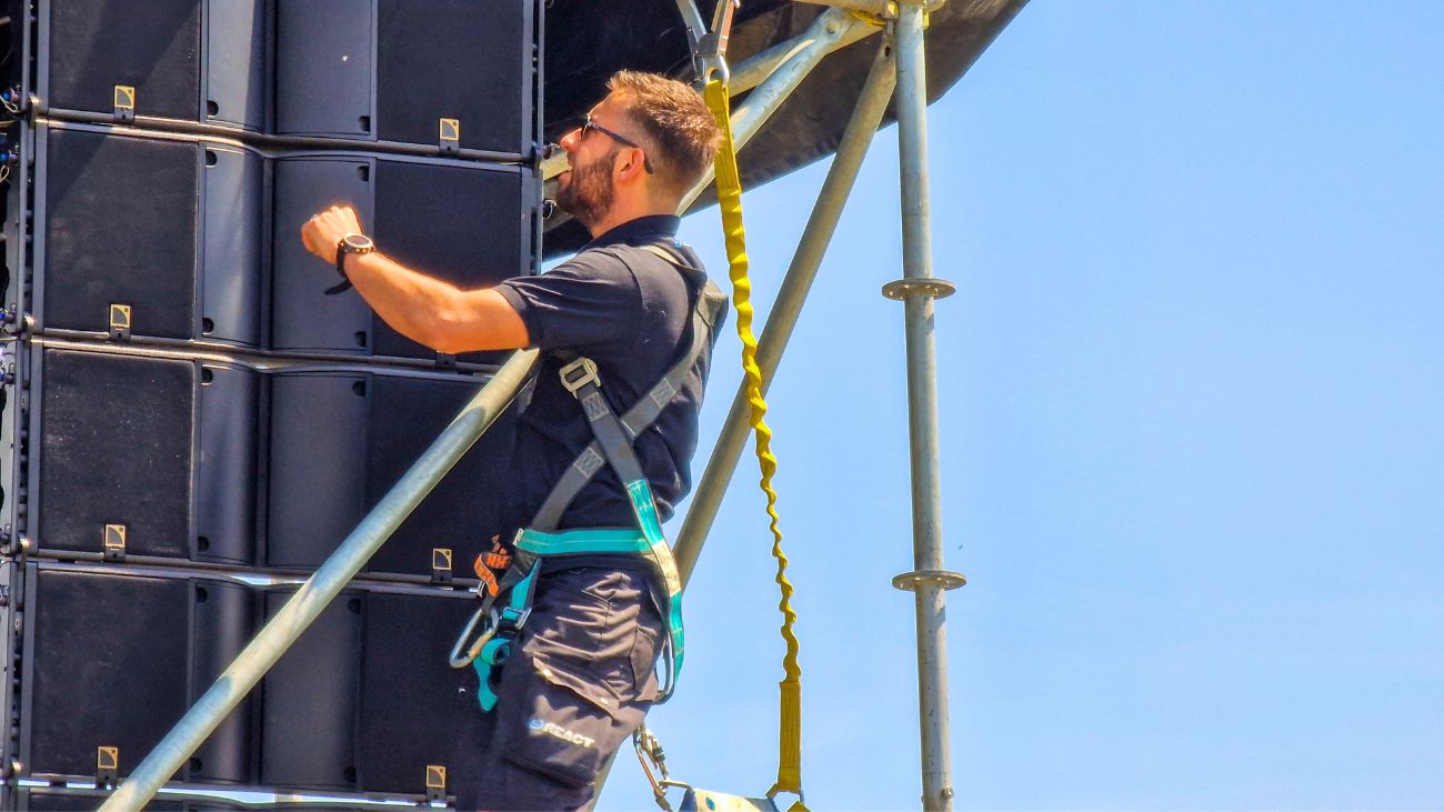 Geluid huren in Haarlem Geluid huren in Haarlem - L-Acoustics Line Array